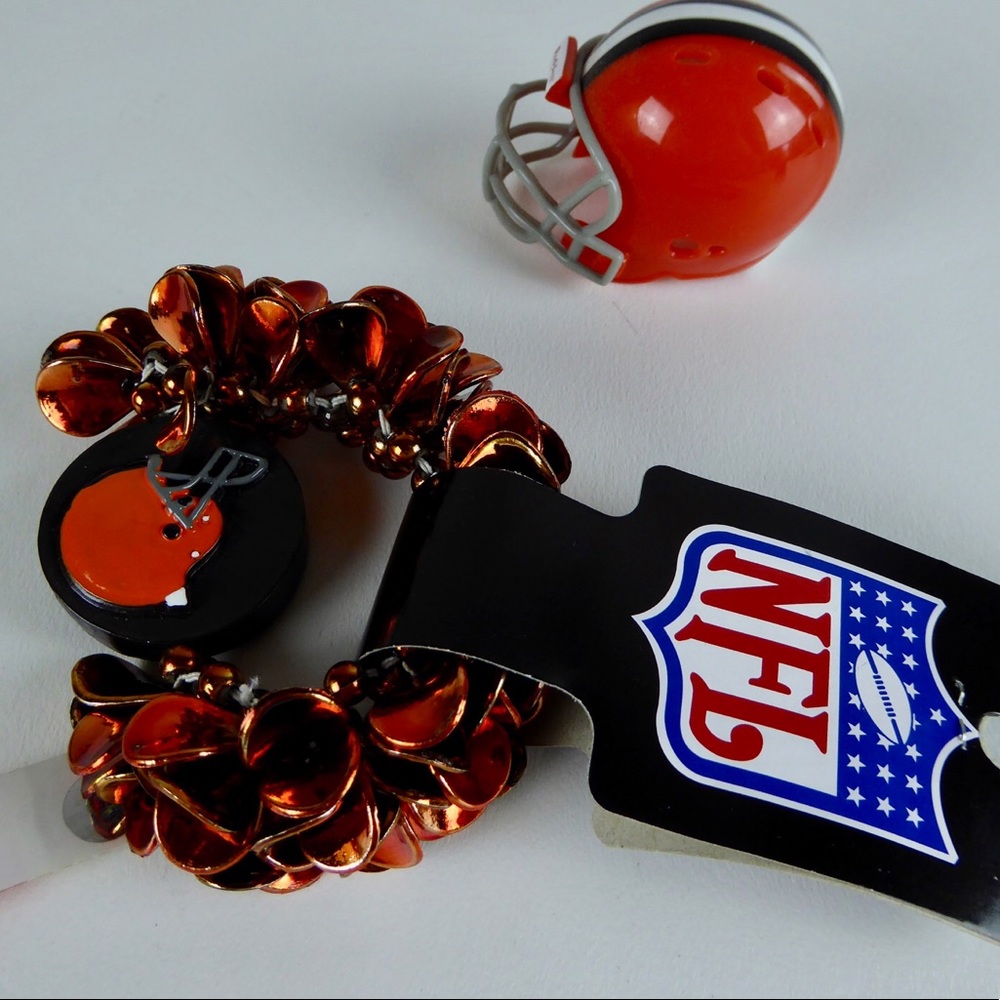 NFL Cleveland Browns Necklace Bracelet Lashes NWT - Picture 4 of 8